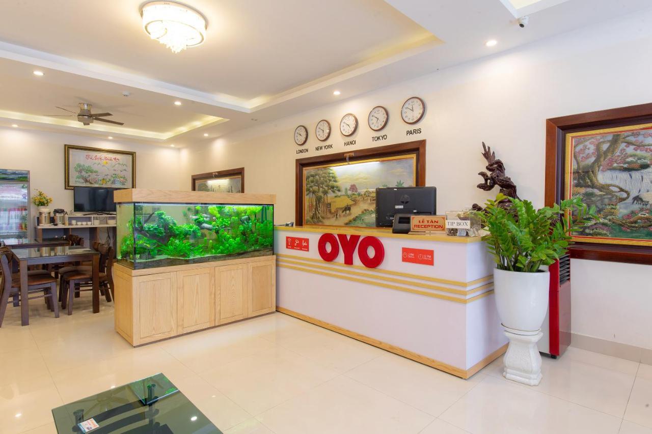 Oyo 383 Luxury Airport Hotel & Spa Hanoi Exterior photo